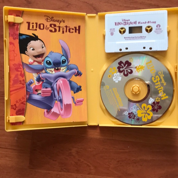 LILo & Stitch read-along - Picture 2 of 4